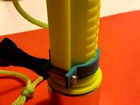 Diving flashlight mount by Gurgelx