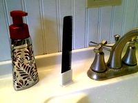 Comb Caddy: Sinktop Edition - The compact comb holder by vigothecarpathian