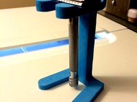 Razor Stand, one piece, no supports by AndrewT111
