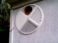 Bait Hive Entrance Disc by veryprint