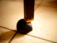 Roll foot cradle / holder for a bird cage or other rectangular tubes by ChaosModder