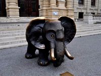 Gottfried Kumpf - DER GROSSE ELEFANT by Flippsi