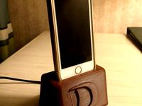 Debbie's Mophie Juicebox Air Charging Stand by Raldan