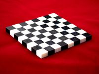 Folding Chess Board by neobobkrause