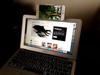 iPhone 6 mount for Macbook Air (Mid 2011) by stageone