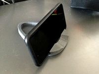 iPad & iPhone stand by Blatherskyte