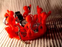 The Thingummies keep a watch on your jewels ... and on your wine by gianfranco