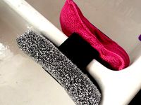 Double Sponge Holder by Lockheart