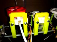 reprappro mendel bowden tube tongue clamp by Tafka