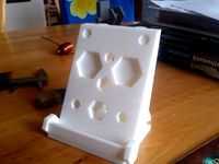 Phonestand for Galaxy S5 and alike by spu