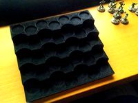 D&D Miniatures Stand by xloud