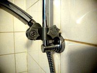 Shower holder, no pin by mowi