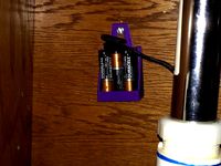 6 AA Battery Holder by deisterhold