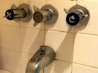 Shower knob hot & cold water covers by agimja