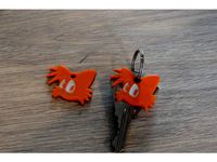 Old Tails Medallion by Silvood