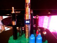 Hexa E-Cigarette Stand by Rattiso