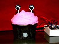 Talking Cupcake by mrigsby