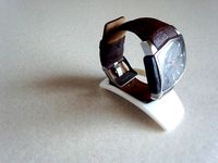 watch stand -BRG_01f-km by masa4dc