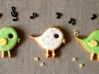 Tetoteto-chan (Cookie cutter in the shape of small bird.) by fumikono