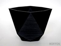Geo Vase by ysoutomaior