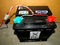 Poleshoes - Insulated Terminals For 12V Lead Acid Batteries by enif
