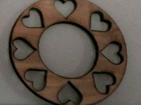 Circle of hearts by sweddle