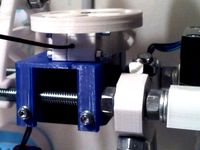 RepRap Mendel extruder mount by realflash