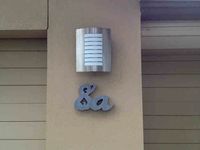 Housenumber 8a by chs