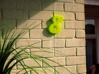 Housenumber 8 by chs