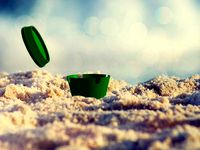 Beach Ashtray + Cap by I0NX