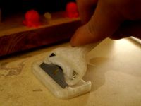 Razor Scraper Cover (EZ-Snap) by 50an6xy06r6n