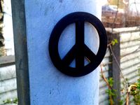 Peace - Street art by skrutt