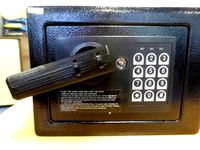 Safe Handle by Hereward3DPrintingProject