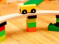 Duplo to Brio Track holder by 1plus