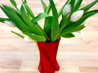 Twisted Sister Vase Vaasje by StudioSTOUT