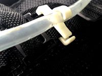 camelbak type drinking tube/hose clip by mouserunner