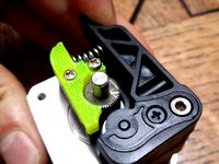 Makerbot/Flashforge filament feed upgrade (prevent motor jam) by ReneeCelDesign