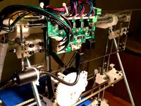 Alternative Mendel electronics plate holders. by epatel