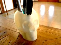 Skull Pen Holder by danielolivier