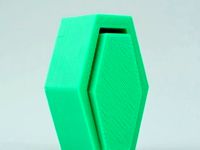 coffin shaped box by lokilaufeysen