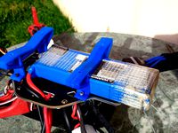 Pied et Fixation Lipo 3s 4000mAh sur F450 by bischoffrob