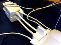 MacBookPro Retina Thunderbold Cable Fixer by Socialbit