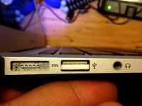 USB Slot Block by bitblackout