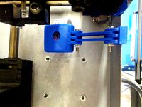 Adjustable Raspberry Pi Camera mounting solution for Solidoodle 2 by krist10an