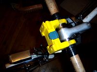 Quick release holder for handlebar pannier  by flo