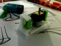 littleBits Vertical DC motor Mount by littleBits