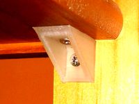 Shelf Bracket by Djamanbe