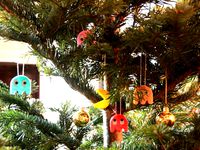 epic pacman xmas tree decorations by peterpur