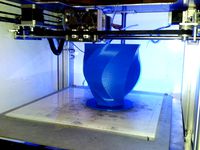 Twisted Vase by dBDesign