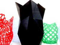 thin facetVase by nire